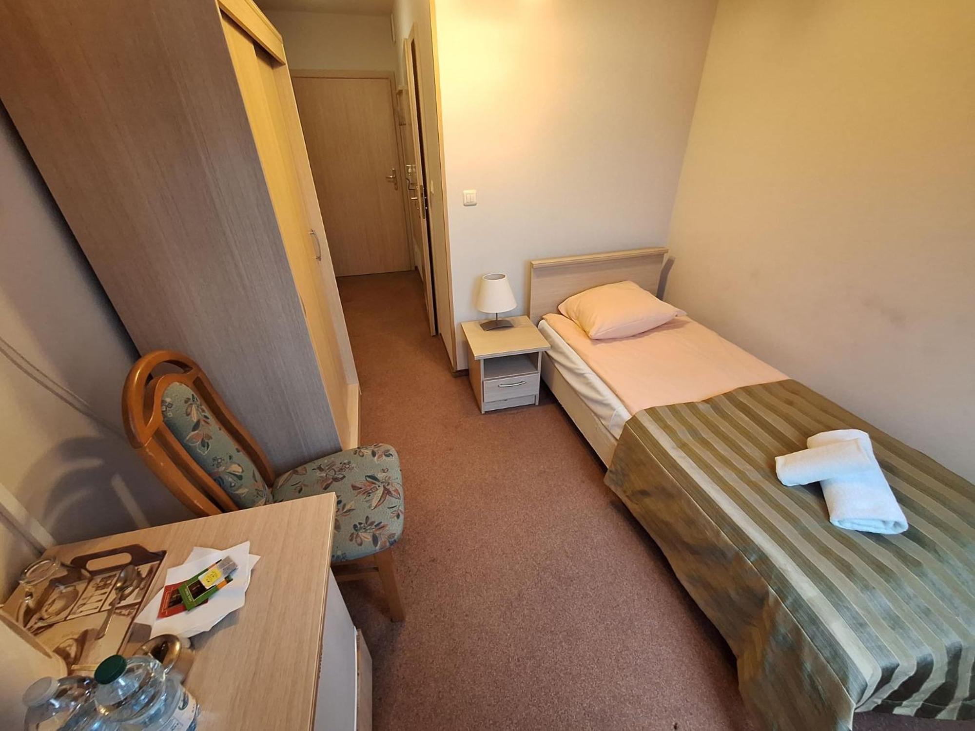 Politechnika Warszawska Osrodek Wypoczynkowy Hotel ซาร์บินโนโว ภายนอก รูปภาพ