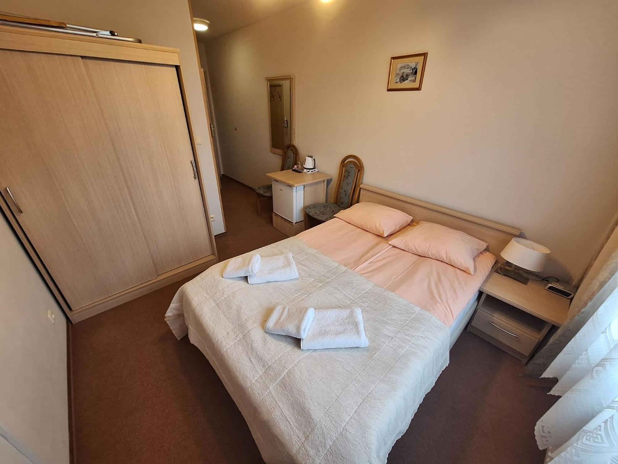 Politechnika Warszawska Osrodek Wypoczynkowy Hotel ซาร์บินโนโว ภายนอก รูปภาพ
