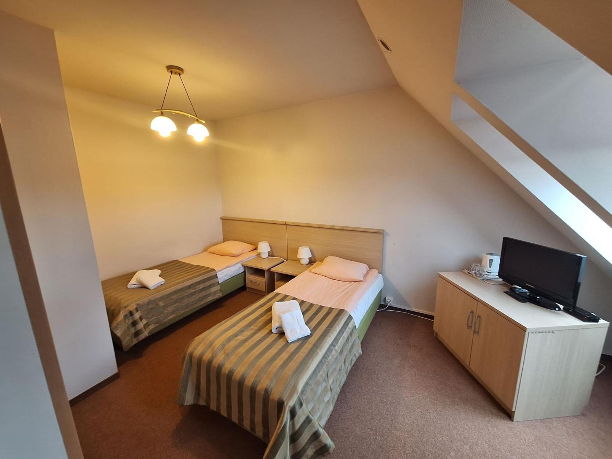 Politechnika Warszawska Osrodek Wypoczynkowy Hotel ซาร์บินโนโว ภายนอก รูปภาพ