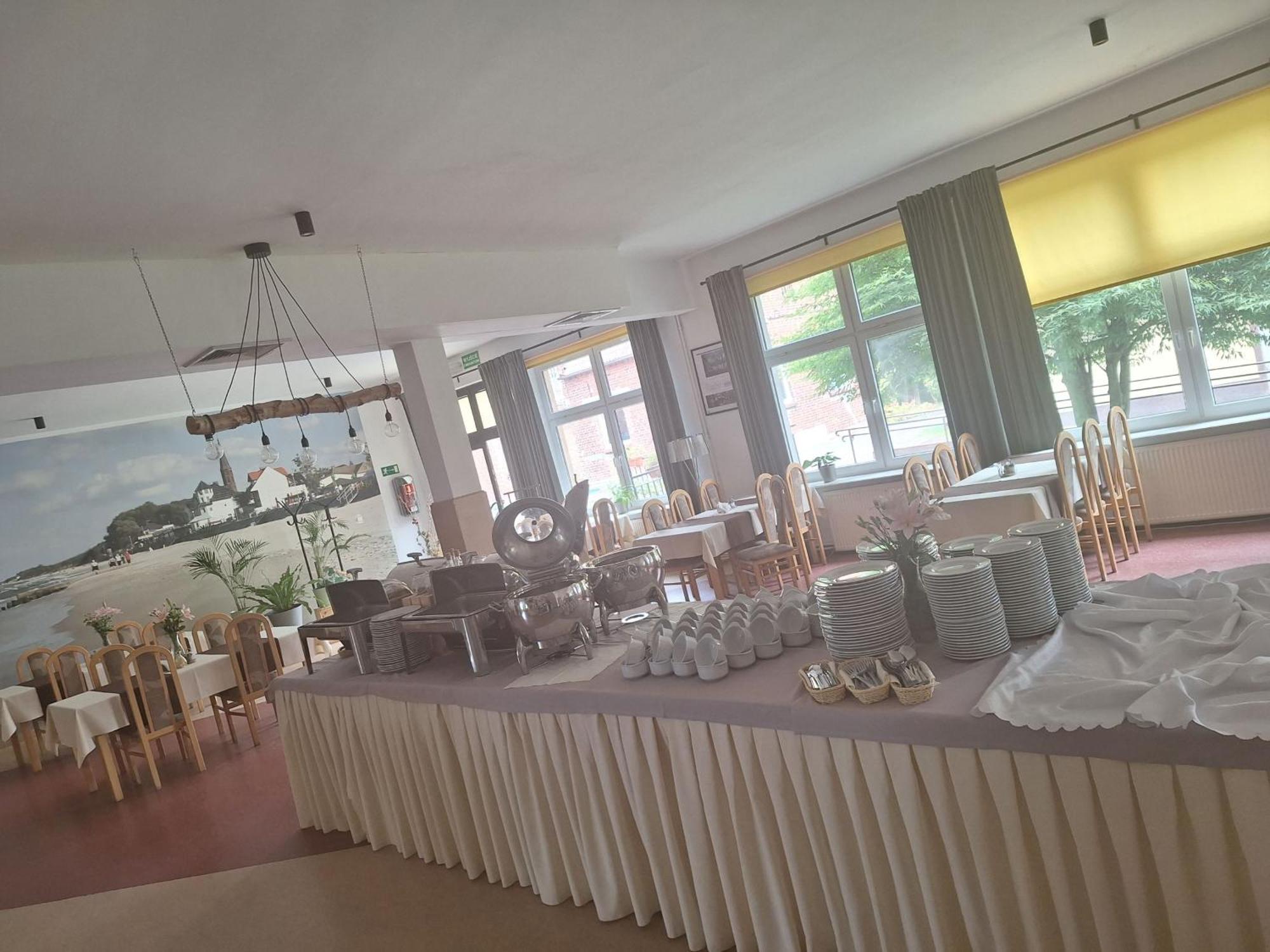 Politechnika Warszawska Osrodek Wypoczynkowy Hotel ซาร์บินโนโว ภายนอก รูปภาพ
